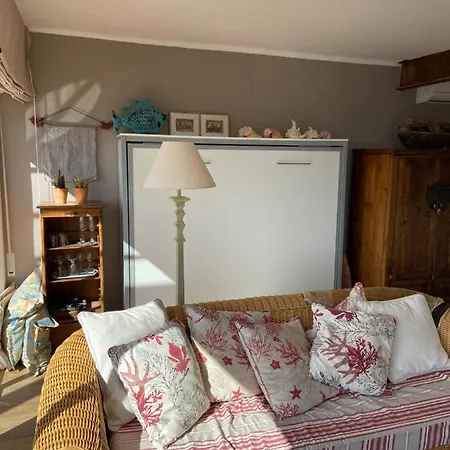 Sea Views Penthouse شقة