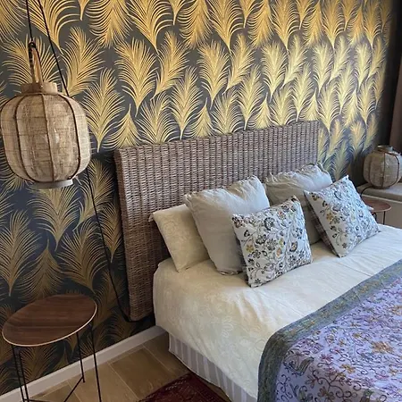 Sea Views Penthouse *