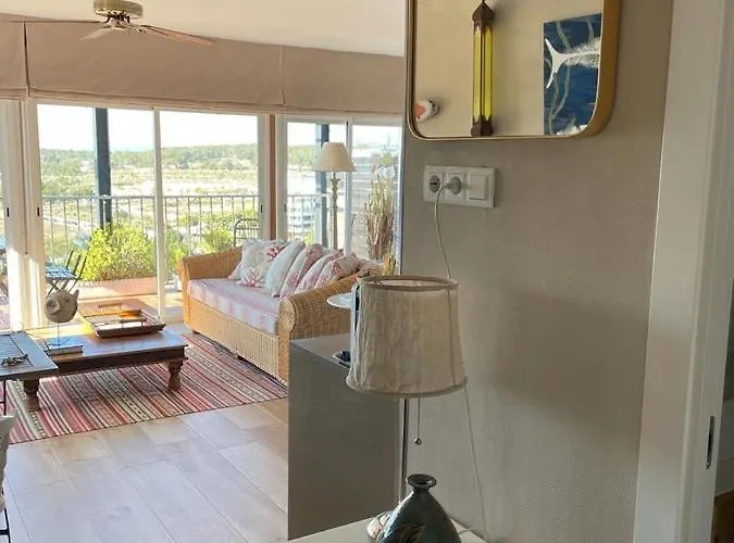 Sea Views Penthouse סיטגס